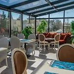 Moris Boutique Beach Hotel